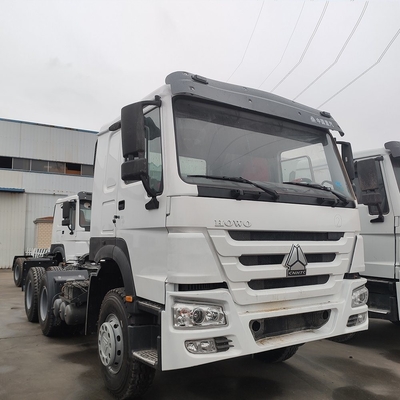 Sinotruk HOWO 6X4 Χρησιμοποιούμενο ελκυστήρα κεφαλή φορτηγό βάση έλξης 50 για 21-30 τόνων χωρητικότητα φορτίου