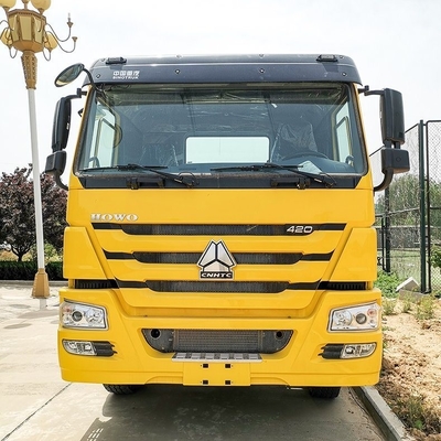 Euro4 Sinotruk HOWO 420HP Τερματικό ηλεκτρικό ελκυστήρα φορτηγό με πιστοποίηση ελαστικών ECE