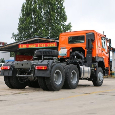 Sinotruck HOWO Πλήρης τροχιάς κίνηση 6X6 Τρακτόρος κεφαλή φορτηγό με χωρητικότητα φόρτωσης 40-60 τόνους