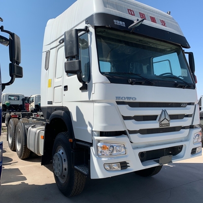 40-60 τόνων χωρητικότητα φόρτωσης Sinotruck HOWO 6X4 ελκυστήρας φορτηγό με βάση έλξης 50 /90