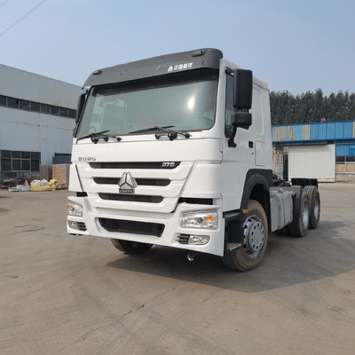 10f 2r Ταχύτητες Χρησιμοποιούμενο Sinotruck Τανζανία Τρακτέρ Κεφαλοφόρο / Πρωταρχικός Μεταφορέας για Οφέλη