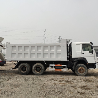 Προσαρμοσμένη αίτηση Sinotruck HOWO 6X4 Χρησιμοποιημένο φορτηγό σκουπιδιών στη Μποτσουάνα με προσαρμογή