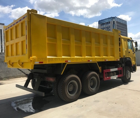 Προσαρμογή Sinotruk Ουγκάντα Χρησιμοποιείται 6X4 HOWO Dump Truck Tipper για την Κένυα