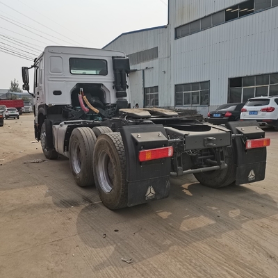 Πώληση Sinotruk Χρησιμοποιούμενο 6X4 HOWO Τρακτέρ Τροχαίο κεφάλι με 3.08 αναλογία ταχύτητας