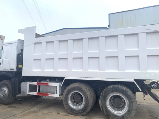 375HP Χρησιμοποιούμενο HOWO Dump βαρύ φορτηγό για την αγορά της Αφρικής Ένα καμπίνο υπνοδωμάτιο