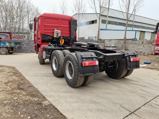6×4 Shacman Tractor Truck Head Χρησιμοποιείται με σχεδιασμό ακτινοειδούς ελαστικού και τροχιά κίνησης
