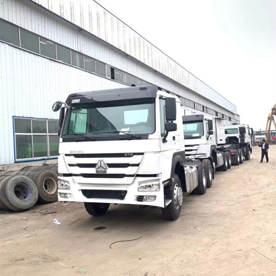 Sinotruk HOWO 3 άξονες 30t ελκυστήρα με 371HP και Wd615.47 κινητήρα
