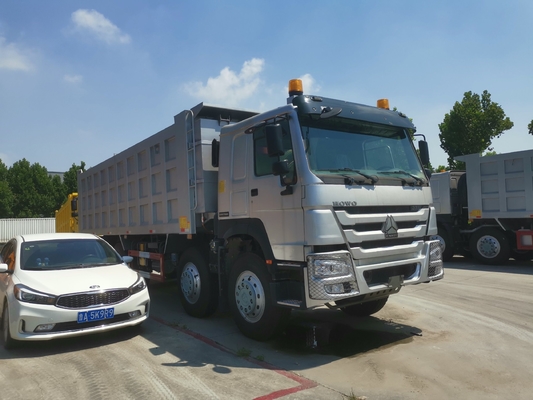 25-30 τόνων χωρητικότητα Sinotruk HOWO 8X4 βαρύ φορτηγό απορριμμάτων με σύστημα διεύθυνσης Zf8118