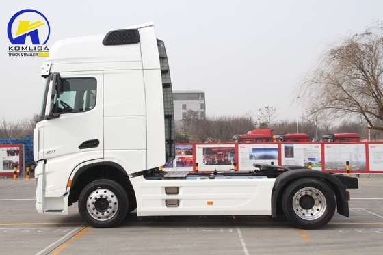 Χρησιμοποιούμενο Shacman 4X2 6tyles Semi Trailer Tractor Truck Ιδανικό για τις αγορές της χώρας