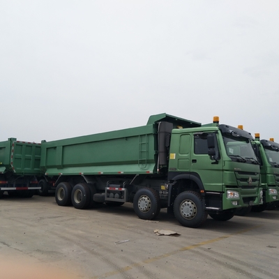 30cbm Sinotruk HOWO Κατάσταση 8X4 φορτηγό για τη μεταφορά μεγάλων λίθων και άμμου