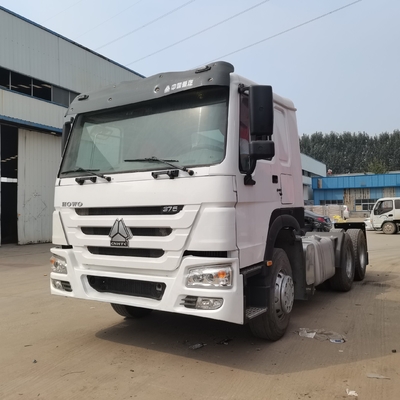 Μεγάλη χωρητικότητα κινητήρα HOWO 3 άξονες 6X4 Τρακτέρ Truck Head για Αφρικανούς αγοραστές