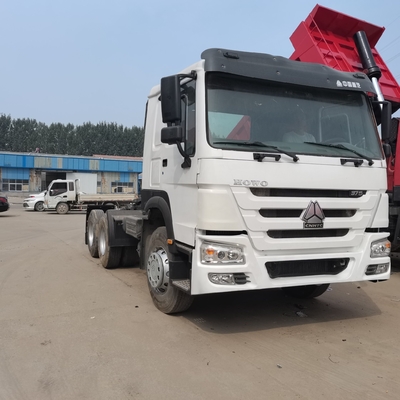 Μεγάλη χωρητικότητα κινητήρα HOWO 3 άξονες 6X4 Τρακτέρ Truck Head για Αφρικανούς αγοραστές