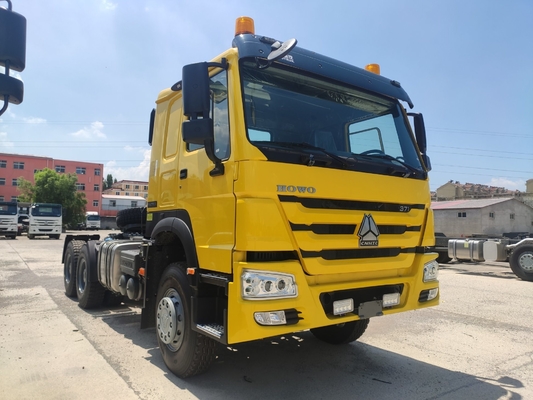 Sinotruk HOWO 3 Άξονες Τρακτέρ Φορτηγό Πύργο Φορτηγό για 21-30 τόνων χωρητικότητας φορτίου Euro2 εκπομπή