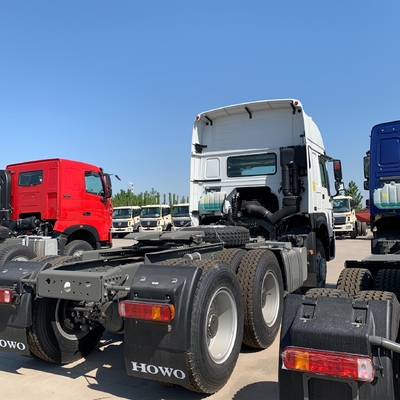Ιπποδύναμη 351-450 ίππους ΕΟΚ πιστοποιημένο Sinotruk HOWO 6X4 Τρακτικό φορτηγό για μεταφορά ρυμουλκούμενων