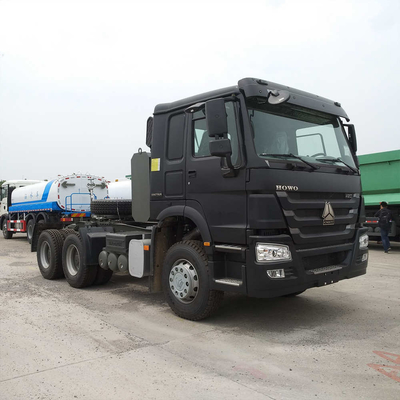Στρώση Zf Στρώση HOWO 3 άξονες 6X4 Τρακτέρ Τροχαίο Κεφαλή Πρωτοκινητήρα 6800*2500*3200mm