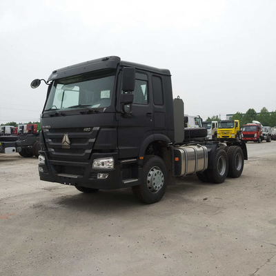 Στρώση Zf Στρώση HOWO 3 άξονες 6X4 Τρακτέρ Τροχαίο Κεφαλή Πρωτοκινητήρα 6800*2500*3200mm