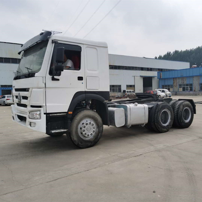 12.00r20 Ελαστικά και Wd615.47 Μηχανή Euro2 HOWO Sino 6X4 Τρακτέρ με εξαρτήματα