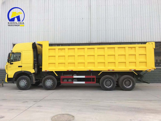 Sinotruk 8X4 HOWO-T7h 420HP Τελαχιστήρας/Τρακ με δεξαμενόπλοιο καυσίμου 300L