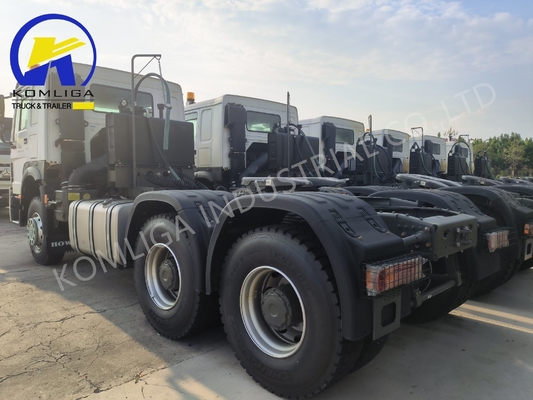 Προσαρμοσμένο αίτημα Sinotruck HOWO 6*4 400HP Τρακτόρα με 315/80r22.5 ελαστικά