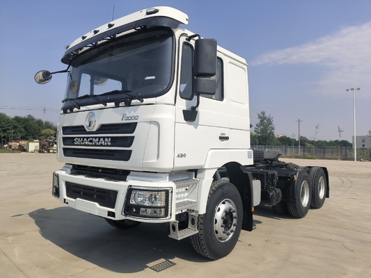 Zf Steering Shacman 6X4 10 τροχών Τρακτέρ 30 τόνων με 400L Αλουμινίου πετρελαϊκό δεξαμενόπλοιο στην Αφρική