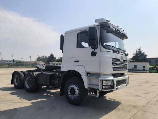 Zf Steering Shacman 6X4 10 τροχών Τρακτέρ 30 τόνων με 400L Αλουμινίου πετρελαϊκό δεξαμενόπλοιο στην Αφρική