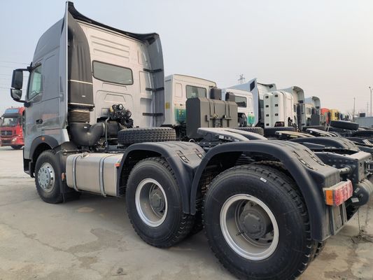 420HP Sinotruk HOWO Heavy Duty Tractor Trailer Head Truck με σχεδιασμό ακτινοειδών ελαστικών