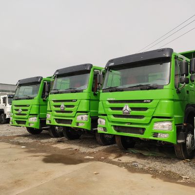 30 Cbm HOWO 40tons 8X4 Χρησιμοποιούμενο φορτηγό τύππερ με σχεδιασμό ακτινοειδούς ελαστικού και 420 ίππους ισχύος