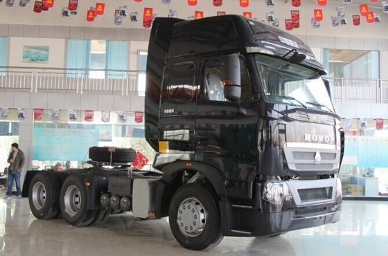 6×4 χειροκίνητο κιβώτιο μετάδοσης Sinotruk HOWO T7h Χρησιμοποιούμενο ρυμουλκούμενο κεφαλή Prime Mover Τρακτέρ φορτηγό