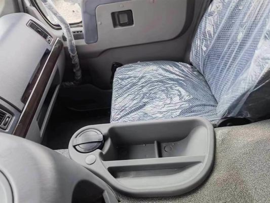 Χρησιμοποιούμενο φορτηγό HOWO σε καλή κατάσταση 6×4 τροχός κίνησης Zf8118 σύστημα διεύθυνσης