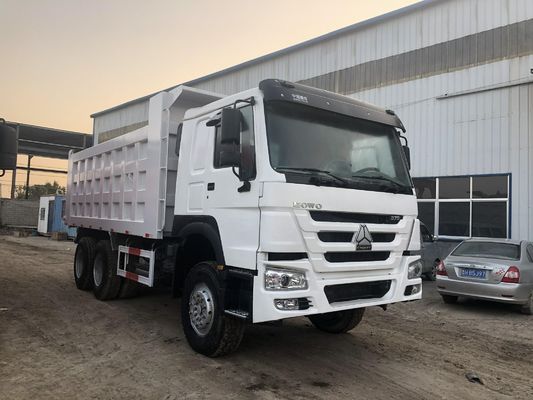 Χρησιμοποιούμενο Sinitruk HOWO 6X4 10 τροχών 30t φορτηγό ντάμπερ Zz3257n3847A με 300L δεξαμενόπλοιο καυσίμου