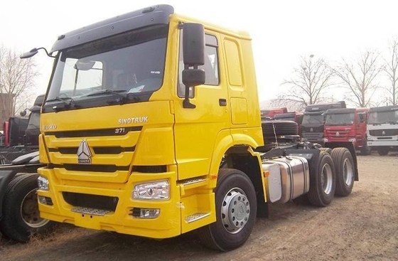 Σχεδιασμός ακτίνων ελαστικών 371HP Χρησιμοποιούμενο Sinotruk HOWO 6 * 4 Τρακτέρ φορτηγό με 9 τόνους εμπρός άξονας