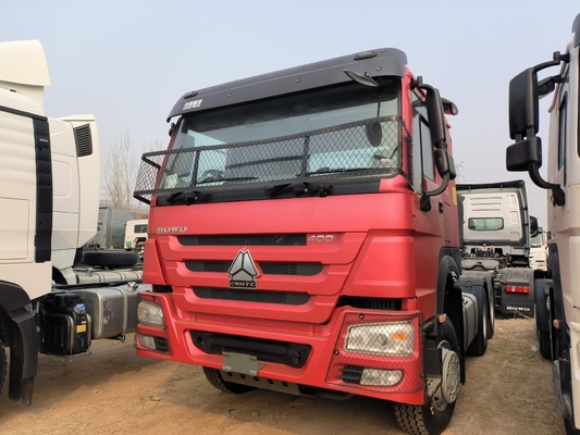 Sinotruk HOWO 10 τροχοί Χρησιμοποιούμενα 6X4 Τρακτέρ Τρακτέρ Μετρητή &gt; 8L Α/Κ καμπίνα