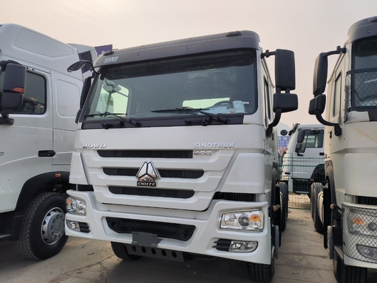 Χρησιμοποιούμενο Sinotruk HOWO Τρακτέρ 6X4 Euro 2 Ενεργειακό Πρότυπο 400L Αλουμινίου Tanker πετρελαίου