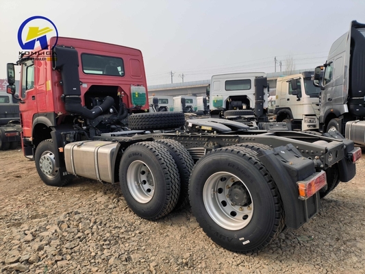Sinotruk HOWO 6X4 Ελκυστήρας με ρυμουλκούμενο με σχέση ταχύτητας 3,7 και ελαστικά 315/80r22.5