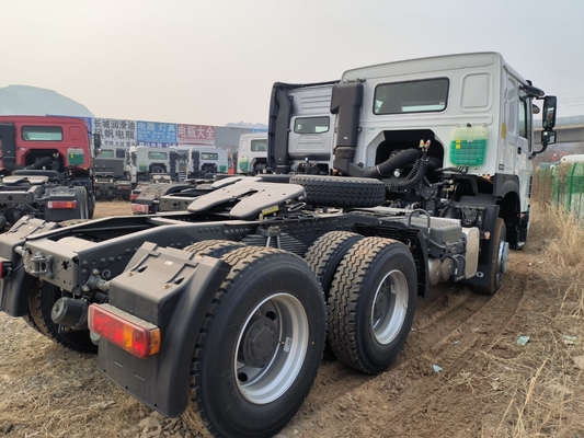 Στροφή Sinotruk HOWO 10 τροχών Μίνι ελκυστήρα φορτηγό Χρησιμοποιούμενο κεφάλι ρυμουλκούμενου για βαριά φορτία