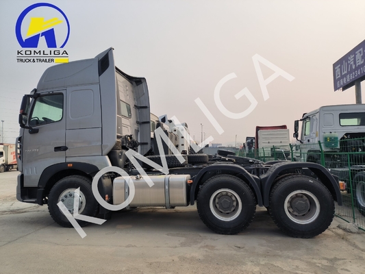 Σινοτρούκ HOWO 6X4 Τρακτέρ με κεφαλή ρυμουλκούμενου φορτίου και πιστοποιημένα ελαστικά DOT