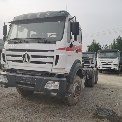 Beiben Benz 4X2 6X4 Prime Mover Tractor Head Truck με σχεδιασμό ακτινοβολικού ελαστικού