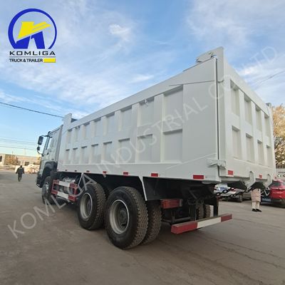 6X4 HOWO 30 τόνων φορτηγό σκουπιδιών φορτηγό με χειροκίνητο κιβώτιο ταχυτήτων και 300L δεξαμενόπλοιο