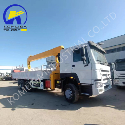 Χρησιμοποιημένο φορτηγό Sinotruk 6X4 HOWO με καραβάνι σε καλή κατάσταση και προσιτό