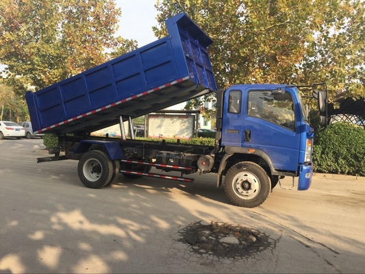 Κόκκινο Sinotruk HOWO 4X2 Μίνι φορτηγό φορτίο φορτηγό για τη μεταφορά μικρών φορτίων