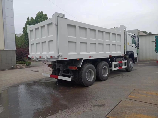 Στυλ ανύψωσης εμπρός Sinotruk HOWO 10 τροχούς 6X4 ανθρακωρύχων Άμμος ντάμπερ Tipper Dump Truck