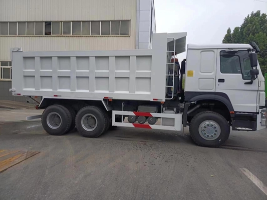 Στυλ ανύψωσης εμπρός Sinotruk HOWO 10 τροχούς 6X4 ανθρακωρύχων Άμμος ντάμπερ Tipper Dump Truck