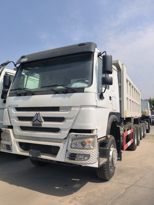 Sinotruk HOWO 6X4 10 τροχών ορυχείο ντάμπερ Tipper Χρησιμοποιημένο ντάμπερ φορτηγό με 300L δεξαμενόπλοιου