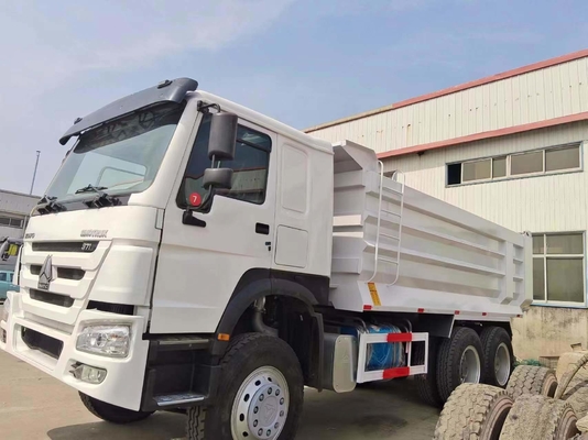 Χρησιμοποιούμενο Sinotruck HOWO 6X4 371HP βαρύ φορτίο πετρελαιοφόρο πετρελαιοφόρο πετρελαιοφόρο