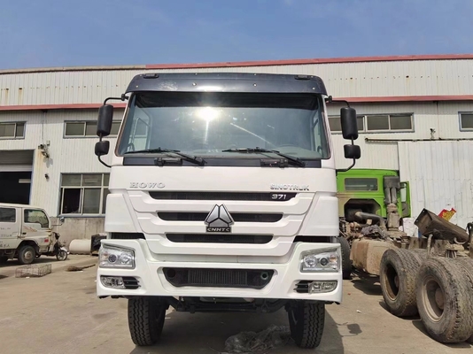 Χρησιμοποιούμενο Sinotruck HOWO 6X4 371HP βαρύ φορτίο πετρελαιοφόρο πετρελαιοφόρο πετρελαιοφόρο