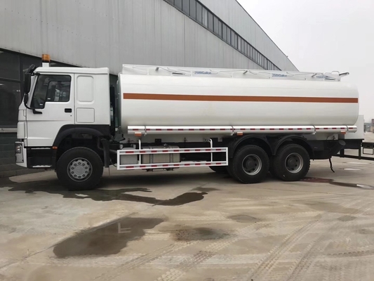 Sinotruck HOWO 6X4 371HP 380HP 20000L φορτηγό δεξαμενής καυσίμου με πιστοποίηση GCC και ελαστικά