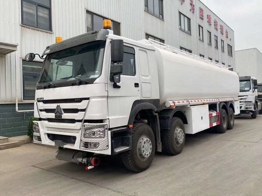 8*4 Sinotruck HOWO Fuel Tank Truck Flow Meter Sensor με χειροκίνητο σύστημα μετάδοσης
