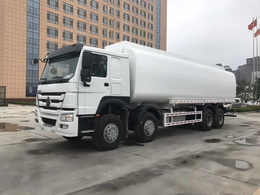 8*4 Sinotruck HOWO Fuel Tank Truck Flow Meter Sensor με χειροκίνητο σύστημα μετάδοσης