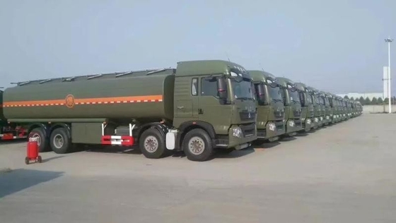 8*4 Sinotruck HOWO Fuel Tank Truck Flow Meter Sensor με χειροκίνητο σύστημα μετάδοσης