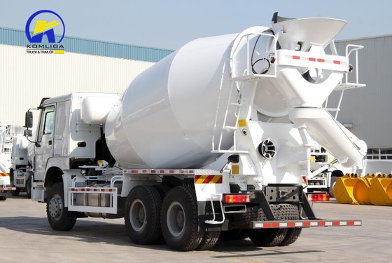 10 κυβικά μέτρα χωρητικότητα Sinotruck HOWO 6X4 Μικρατήρα σκυροδέματος Τροχό τσιμέντου για την Αφρική